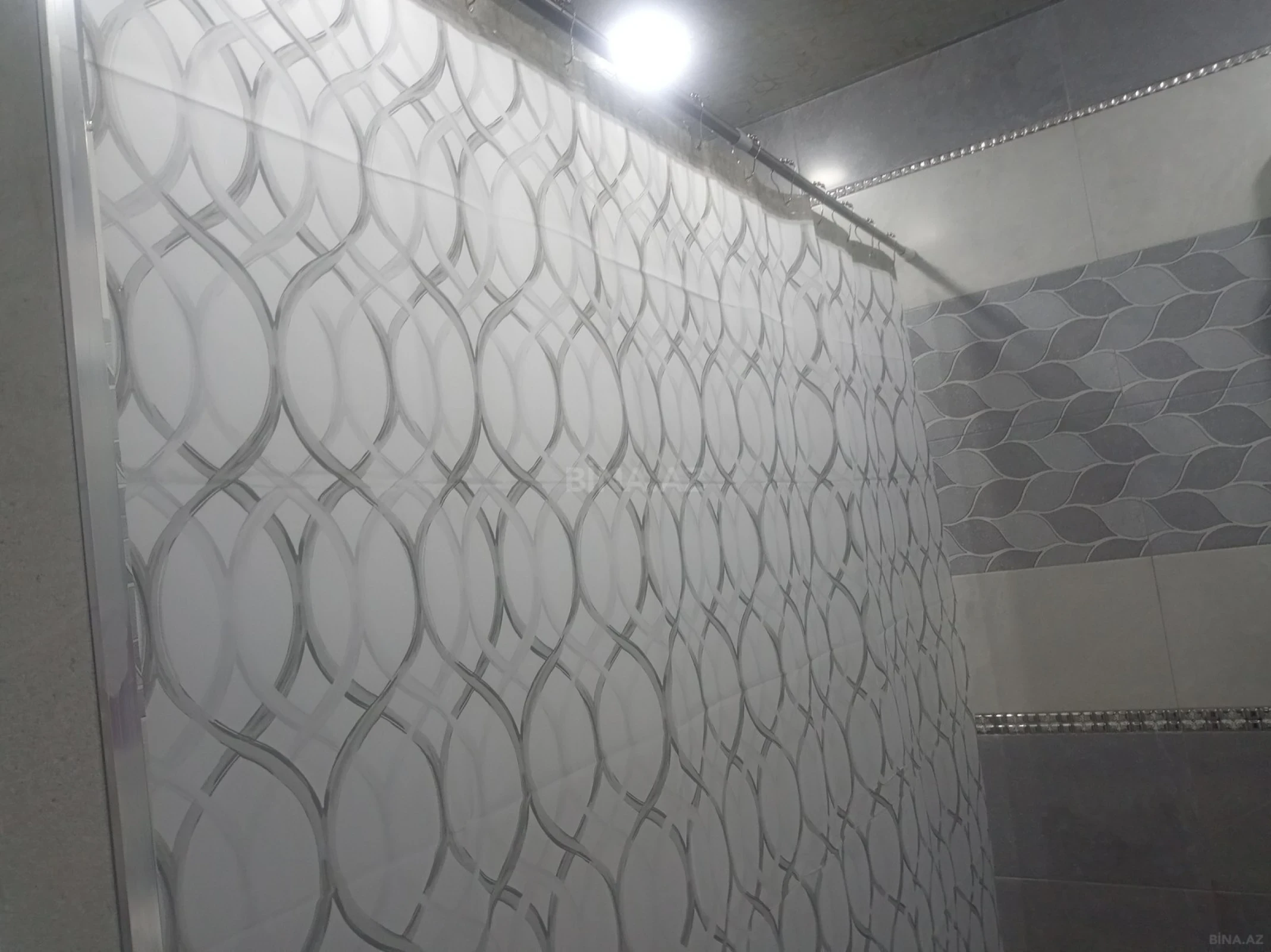 Satılır 2 otaqlı mənzil 62 m²