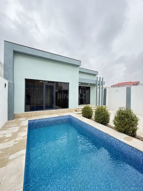 Satılır 4 otaqlı həyət evi 140 m²
