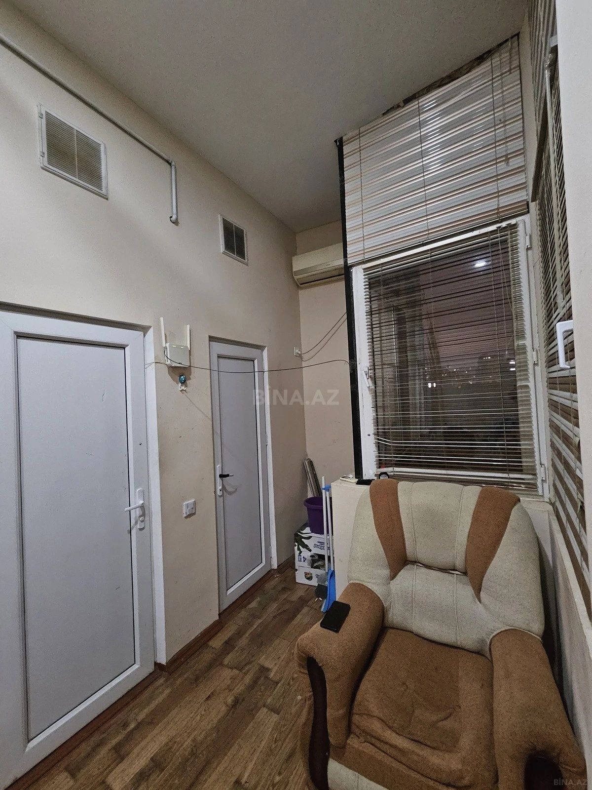 Kirayə verilir 2 otaqlı mənzil 60 m²
