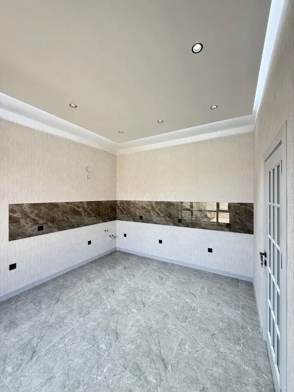 Satılır 4 otaqlı həyət evi 160 m²