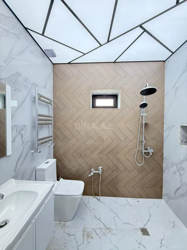 Satılır 4 otaqlı həyət evi 160 m²