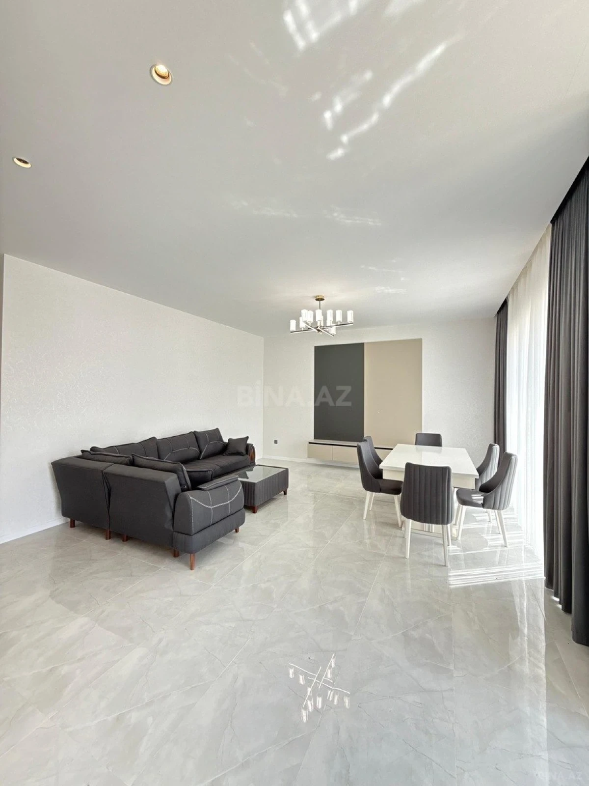 Satılır 4 otaqlı həyət evi 160 m²