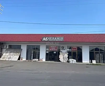 Satılır obyekt 280 m² — Bakı 280.00 m²