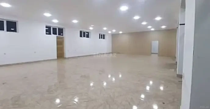 Satılır obyekt 280 m²