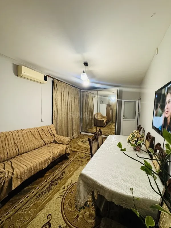 Satılır 1 otaqlı mənzil 40 m²