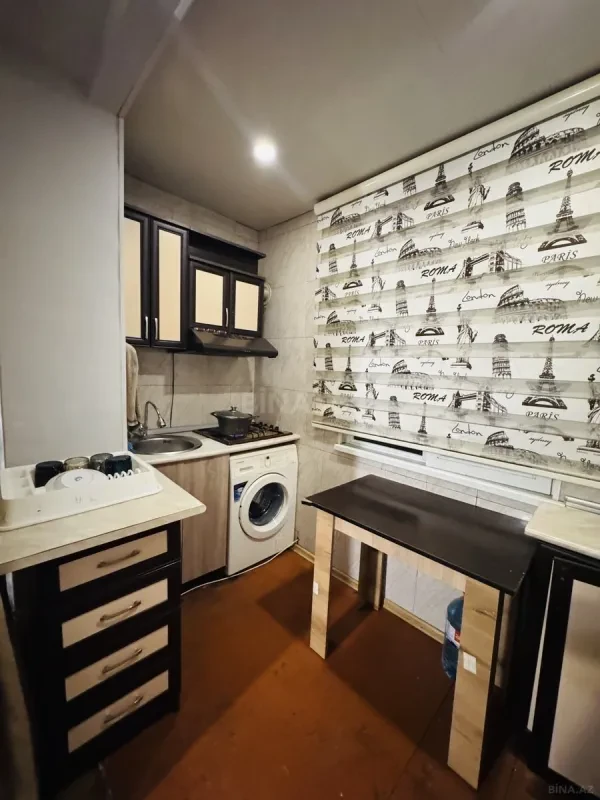 Satılır 1 otaqlı mənzil 40 m²