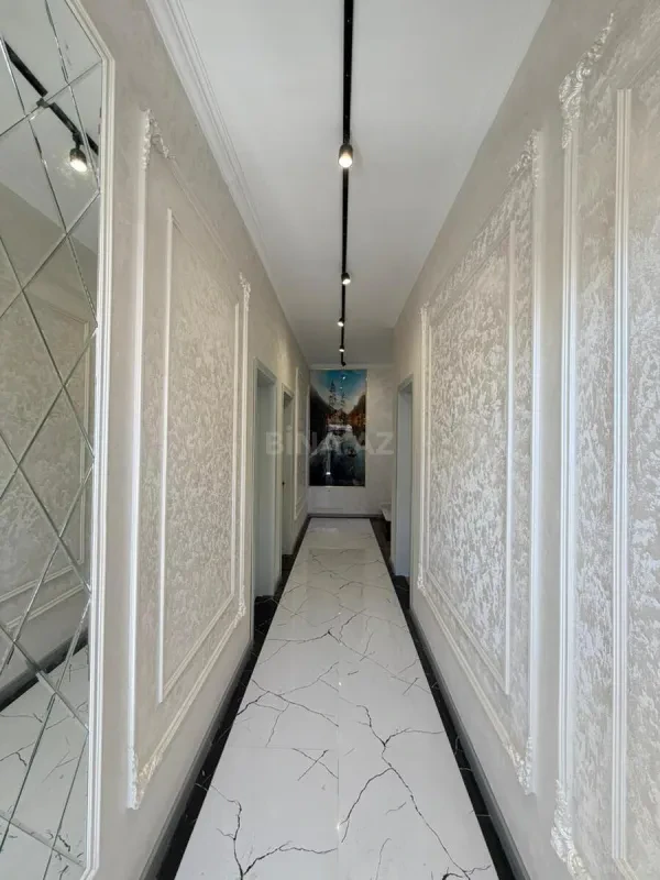 Satılır 5 otaqlı həyət evi 205 m²
