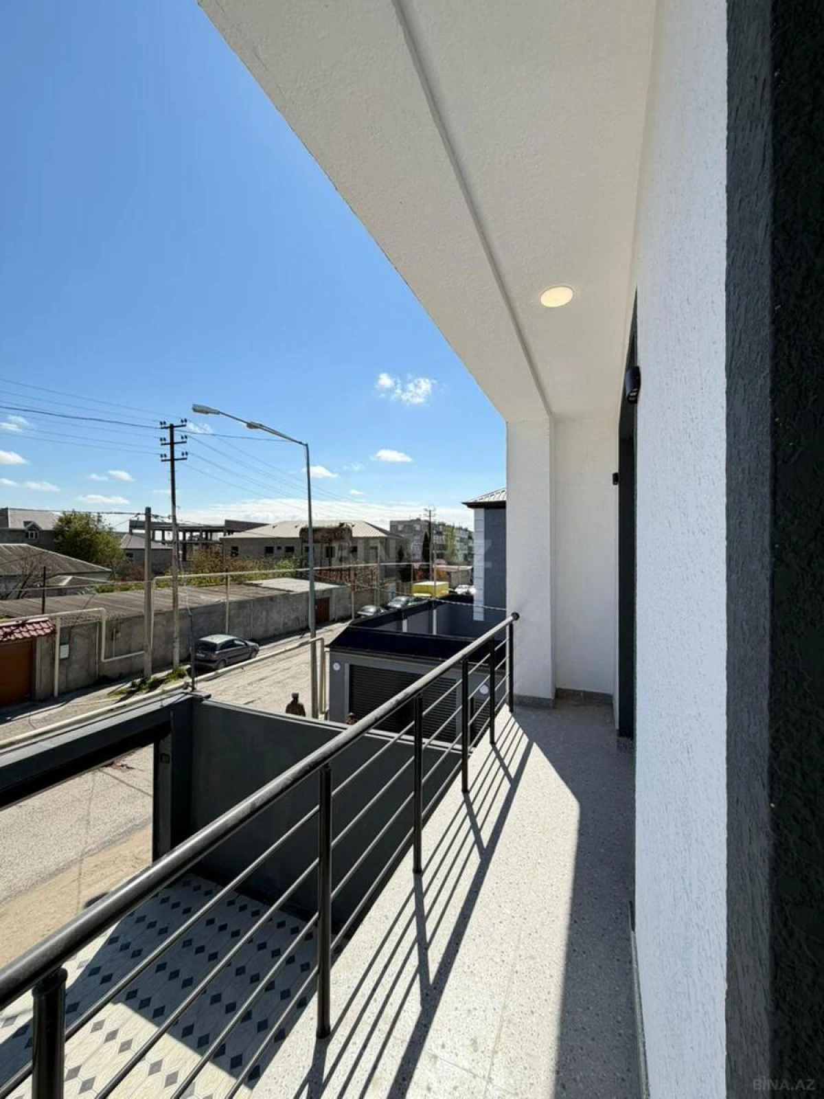 Satılır 5 otaqlı həyət evi 205 m²