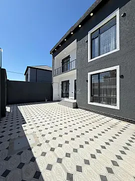 Satılır 5 otaqlı həyət evi 205 m²
