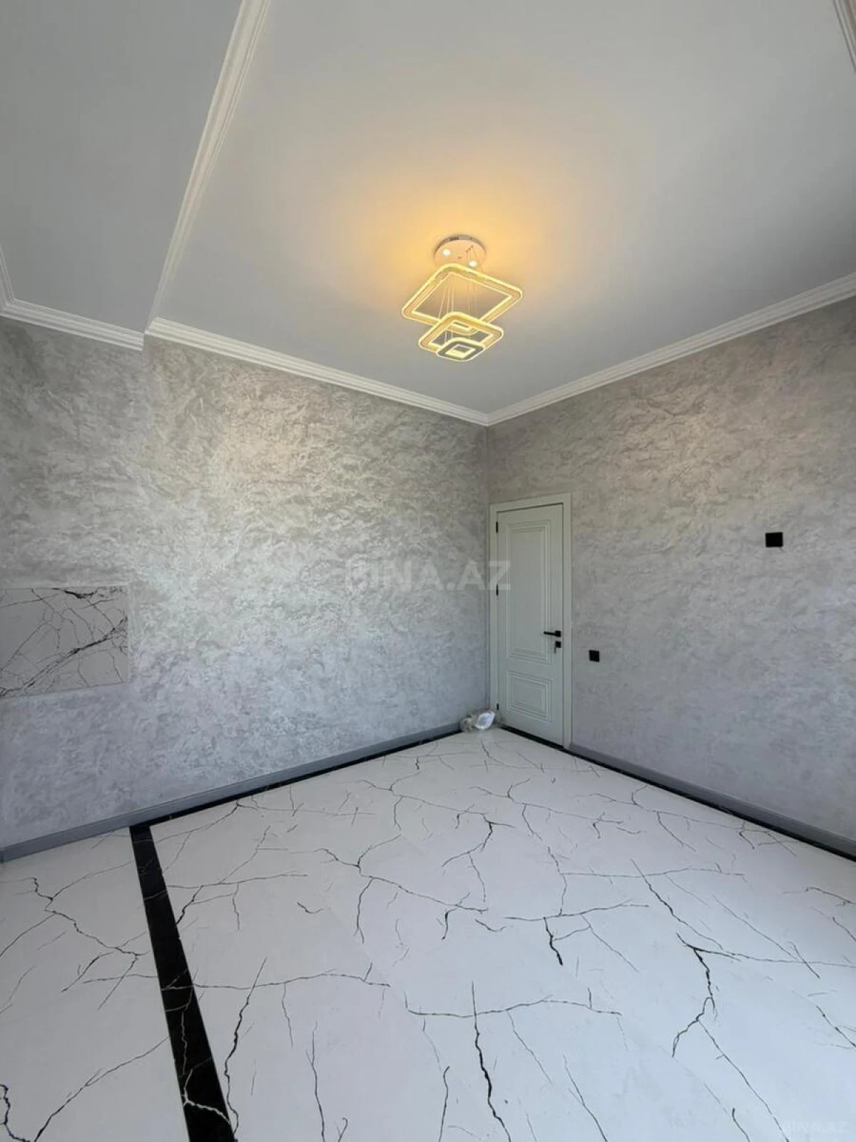 Satılır 5 otaqlı həyət evi 205 m²