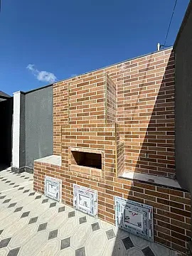 Satılır 5 otaqlı həyət evi 205 m²