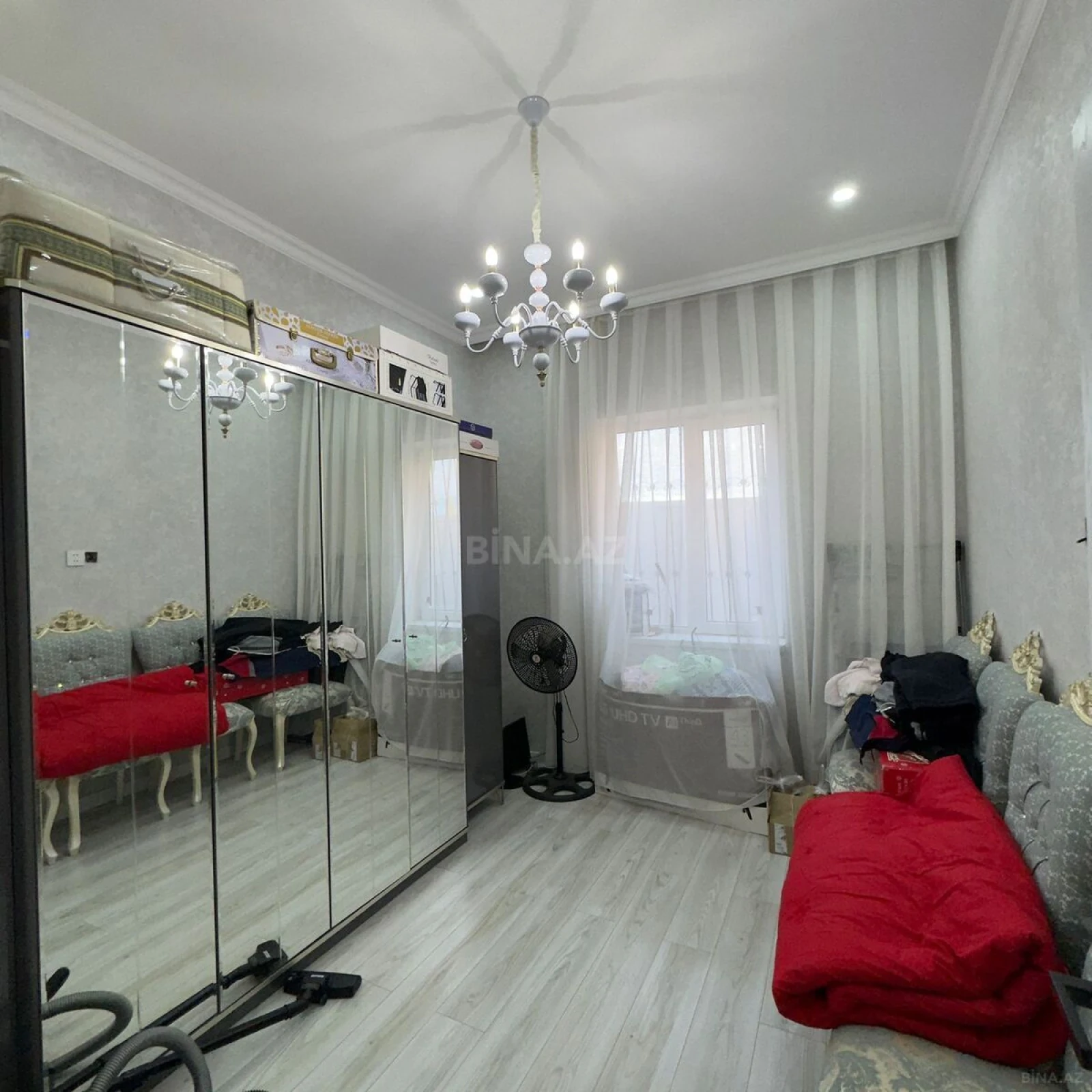 Satılır 4 otaqlı həyət evi 140 m²