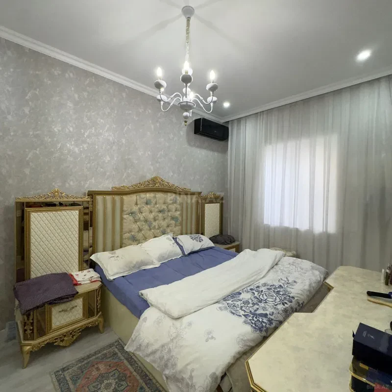Satılır 4 otaqlı həyət evi 140 m²
