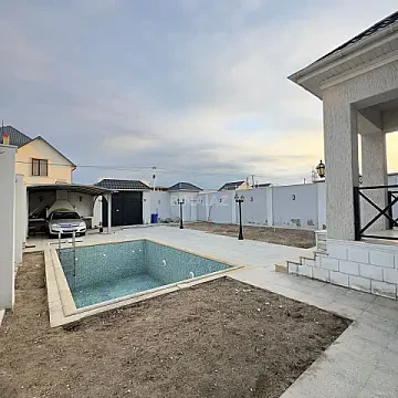 Satılır 4 otaqlı həyət evi 140 m²