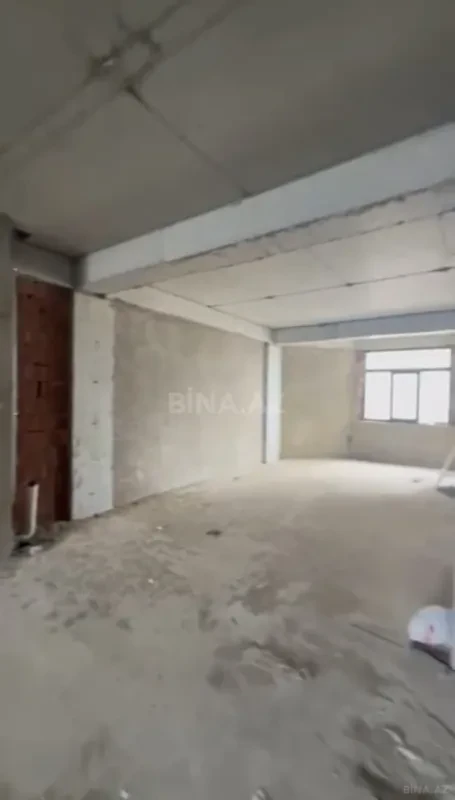 Satılır 3 otaqlı mənzil 141 m²