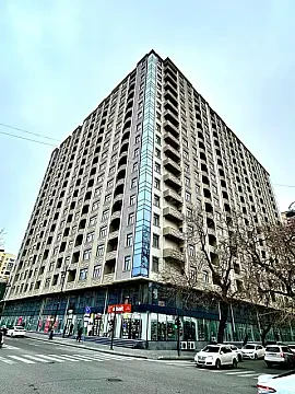 Satılır 3 otaqlı mənzil 141 m² — Bakı 3 otaq 141.00 m²