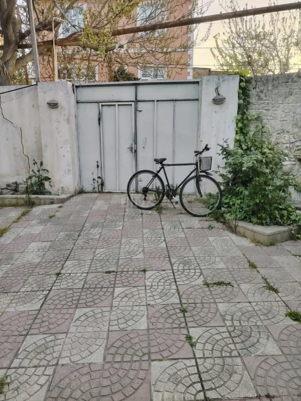 Satılır 4 otaqlı həyət evi 150 m²