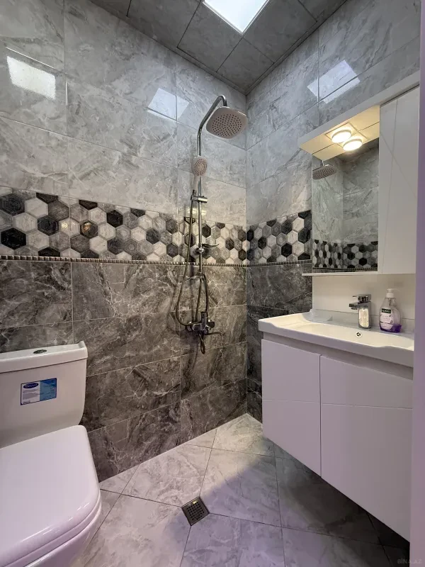 Satılır 2 otaqlı mənzil 52 m²