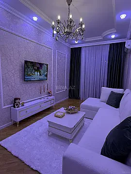 Satılır 2 otaqlı mənzil 52 m²