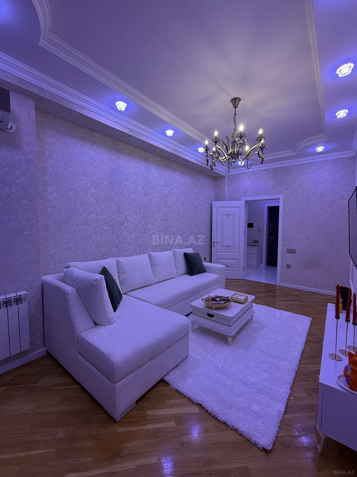 Satılır 2 otaqlı mənzil 52 m²