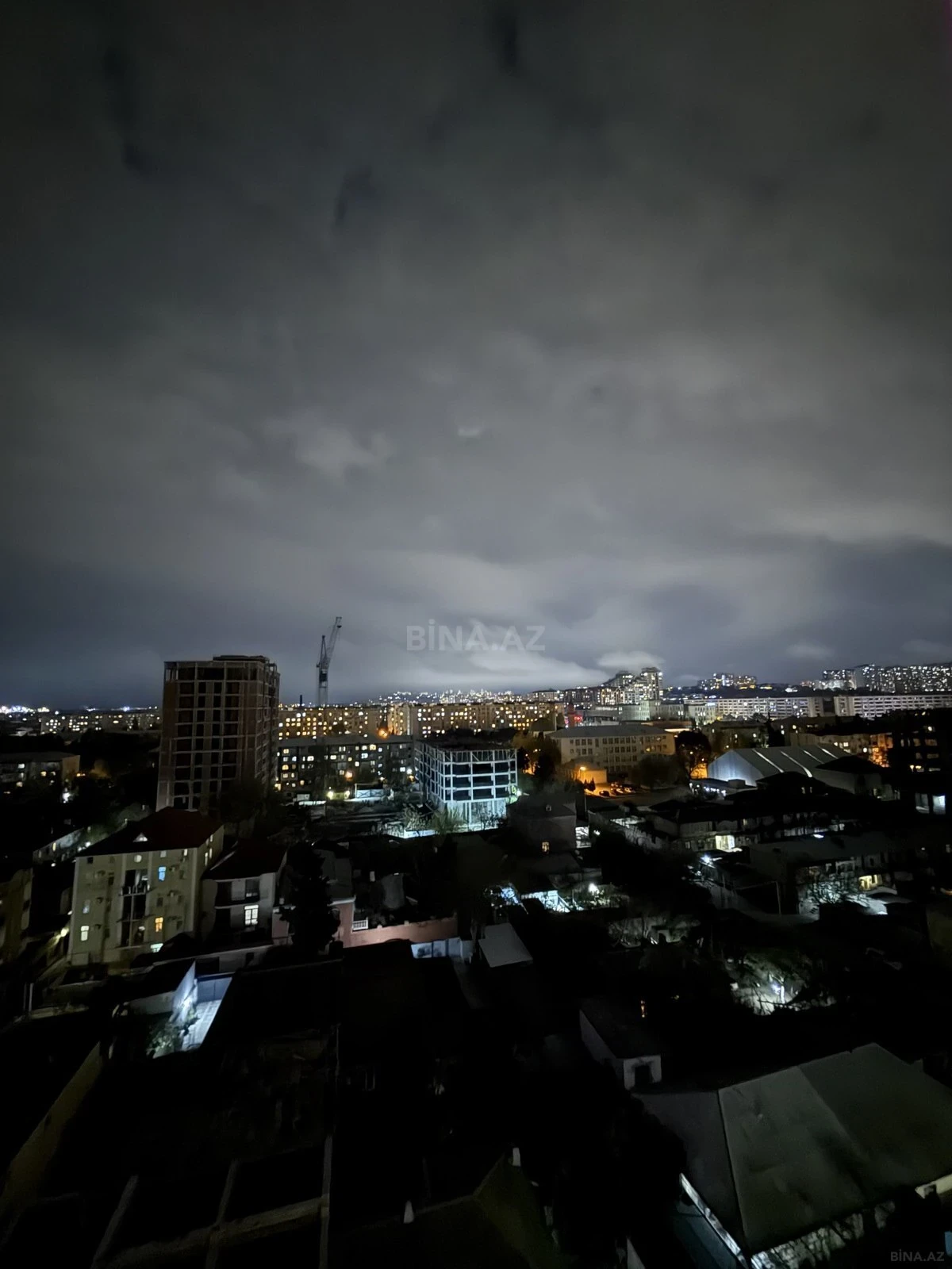 Satılır 2 otaqlı mənzil 52 m²