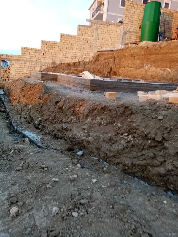 Satılır 4 otaqlı həyət evi 125 m²