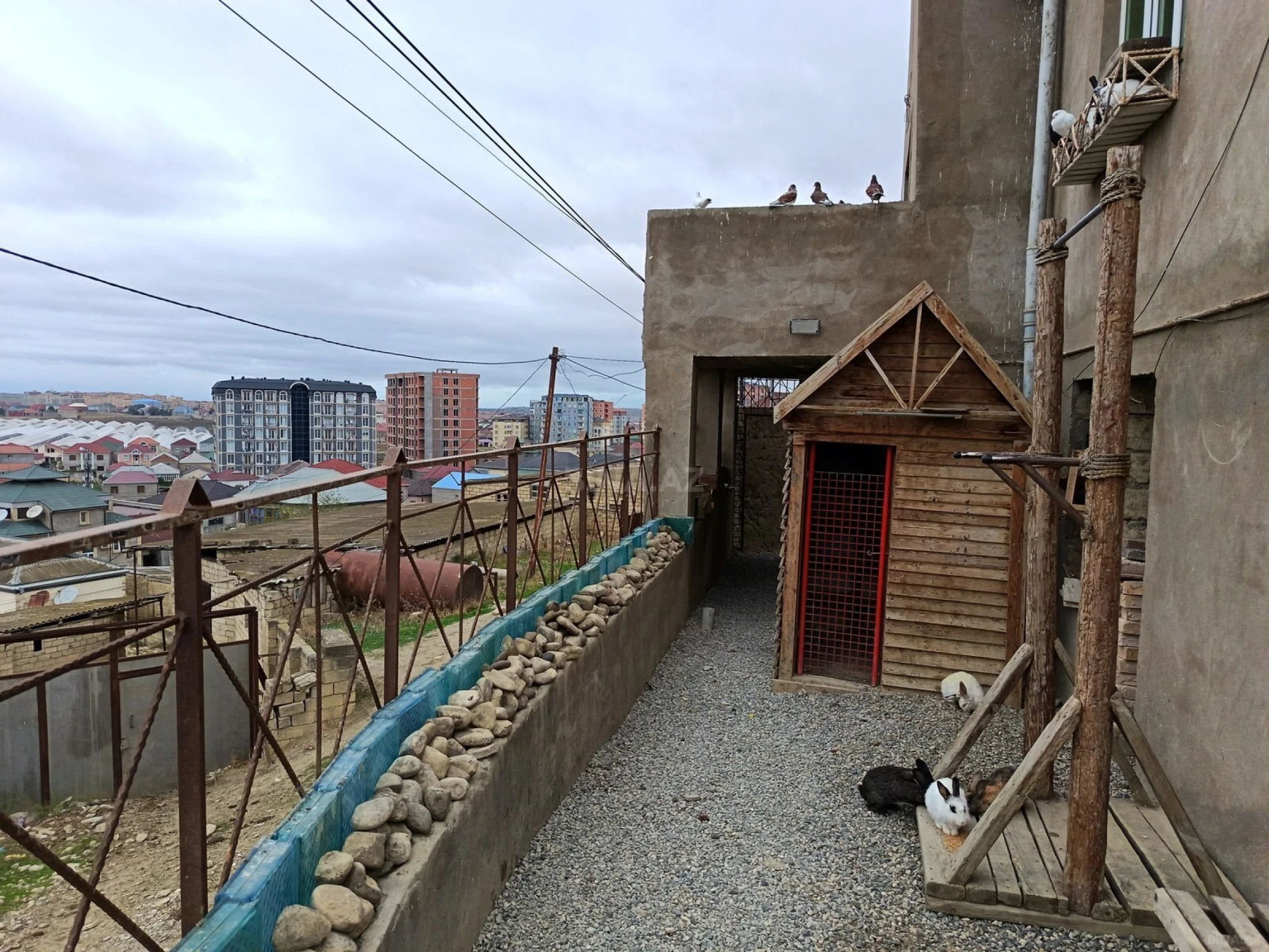 Satılır 4 otaqlı həyət evi 125 m²
