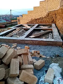 Satılır 4 otaqlı həyət evi 125 m²