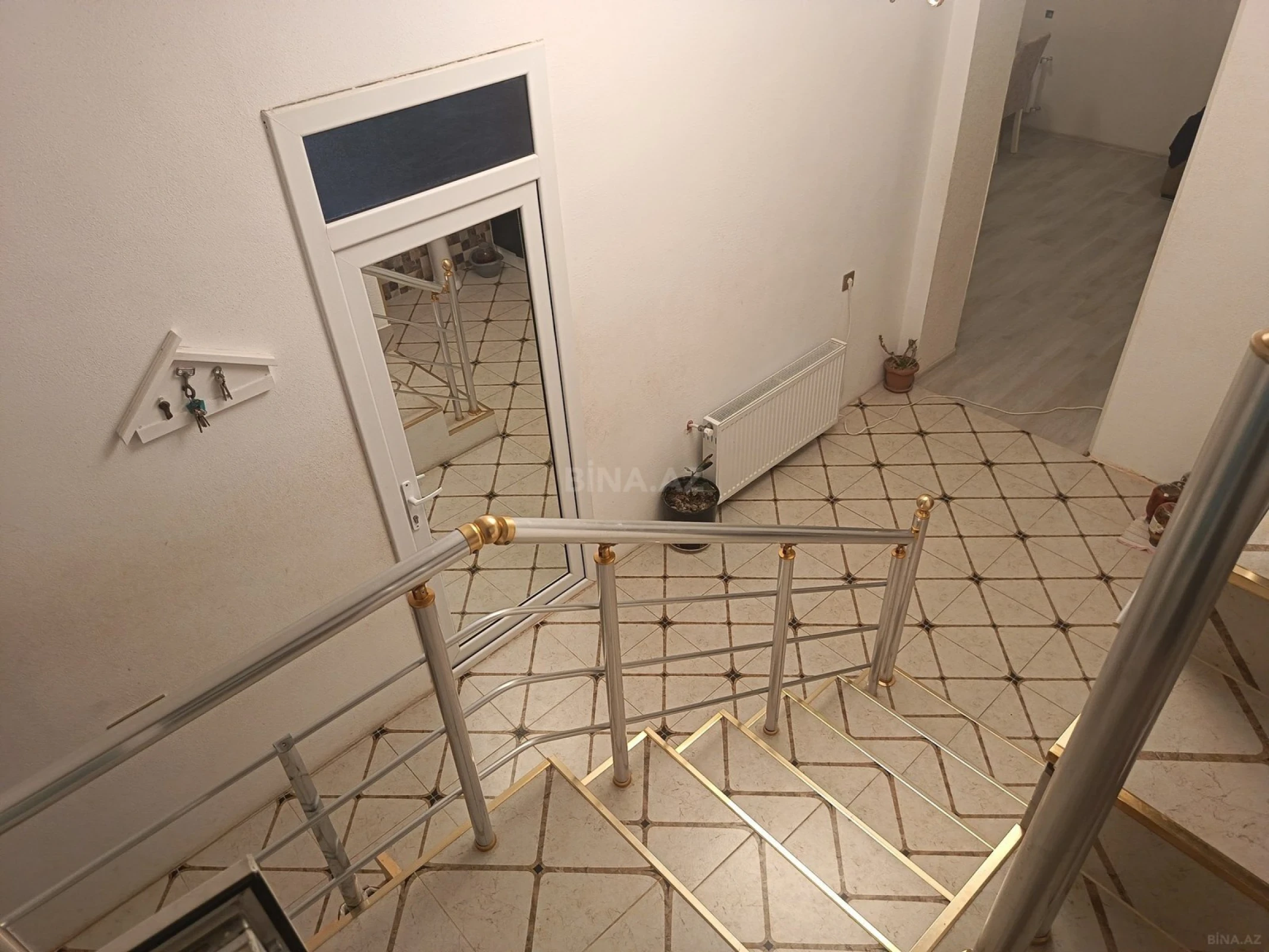 Satılır 4 otaqlı həyət evi 125 m²