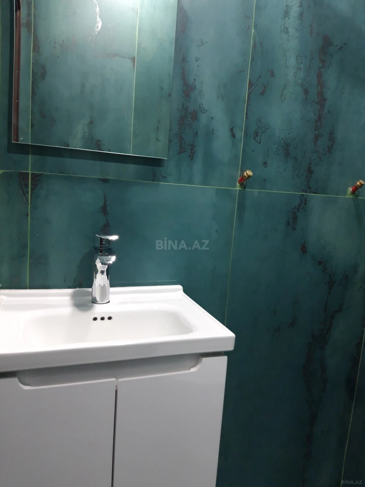 Kirayə verilir 1 otaqlı mənzil 46 m²