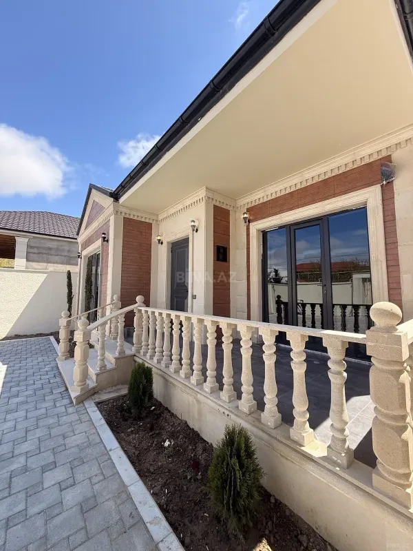 Satılır 3 otaqlı həyət evi 100 m²