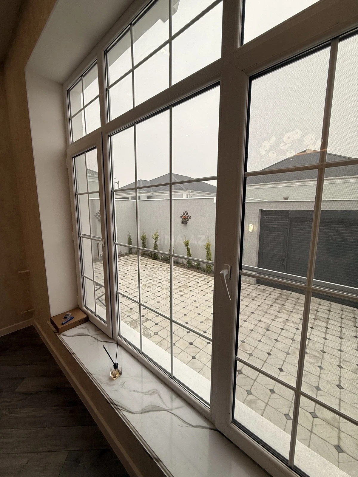 Satılır 4 otaqlı həyət evi 140 m²