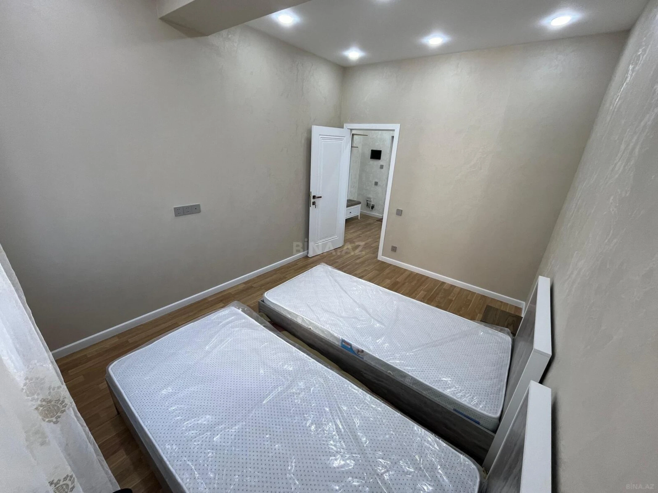 Kirayə verilir 3 otaqlı mənzil 80 m²