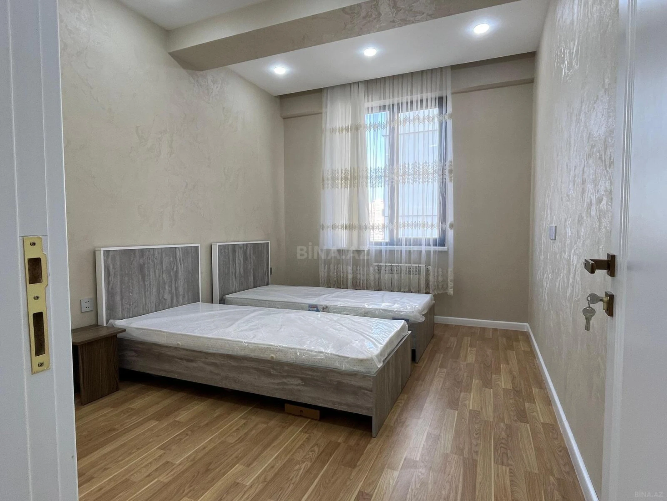 Kirayə verilir 3 otaqlı mənzil 80 m²