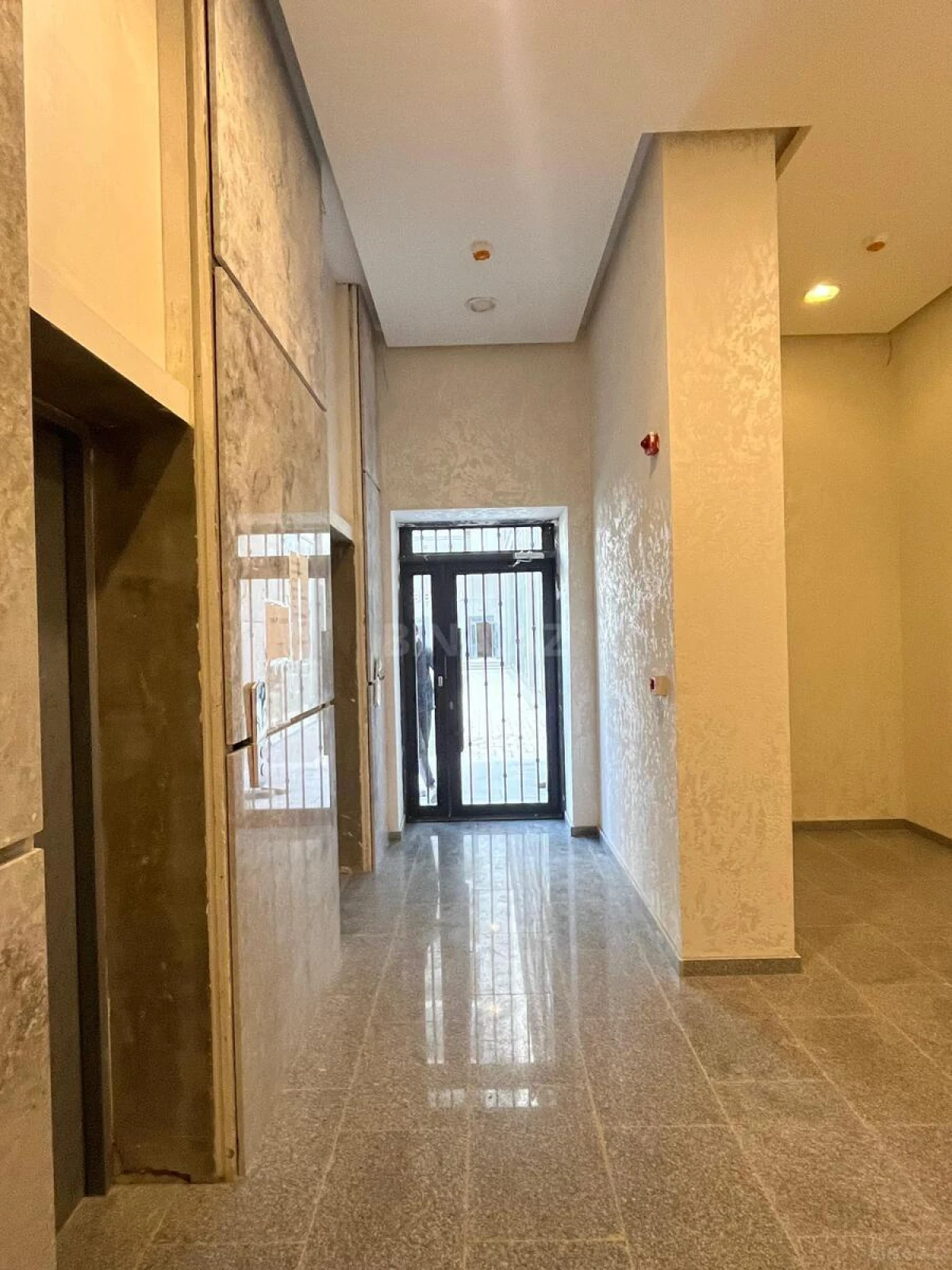 Kirayə verilir 3 otaqlı mənzil 80 m²