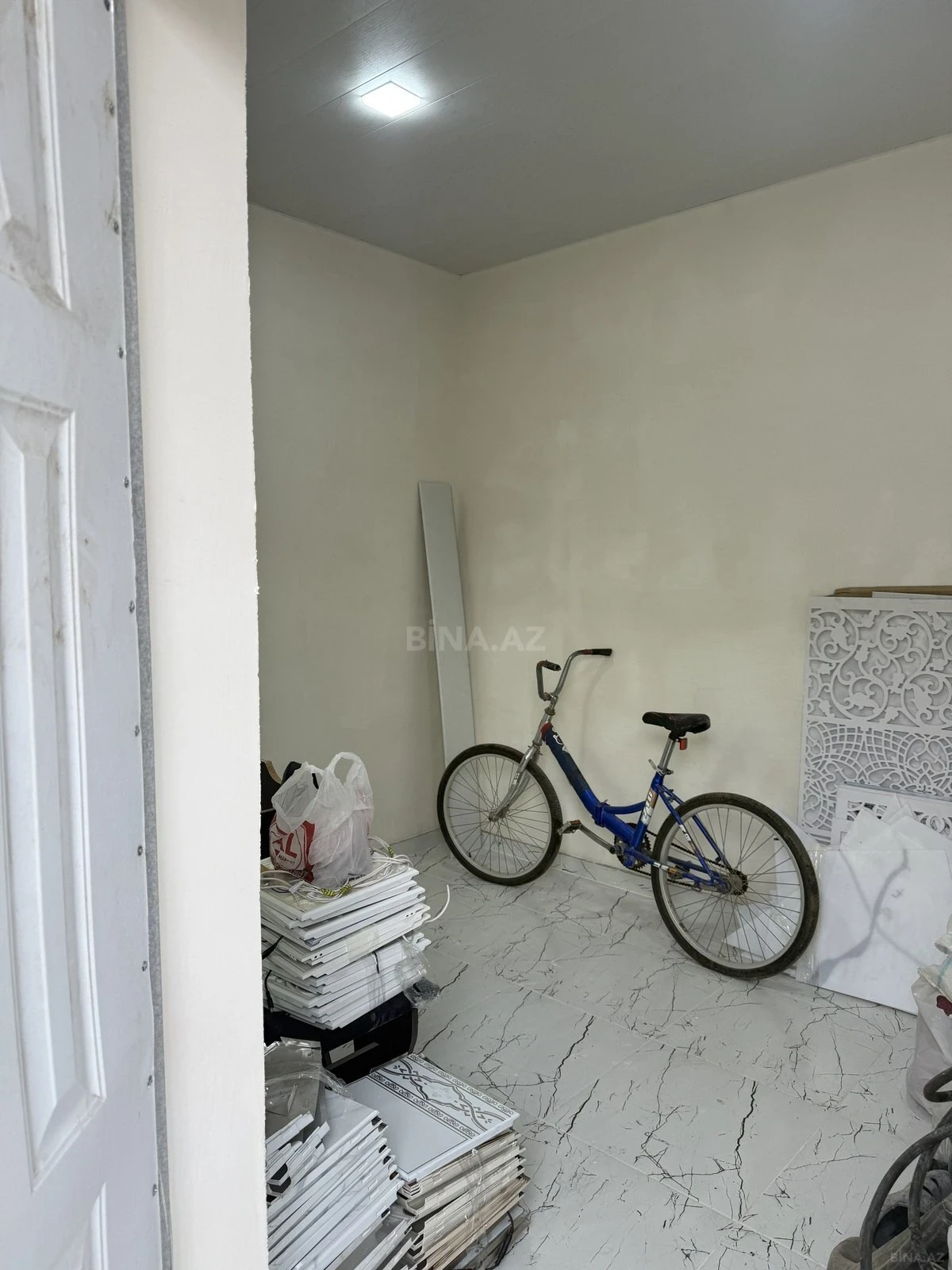 Satılır 6 otaqlı həyət evi 265 m²