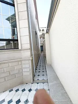 Satılır 6 otaqlı həyət evi 230 m²