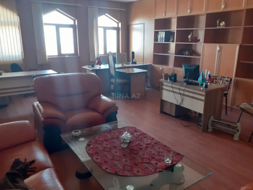 Kirayə verilir 1 otaqlı ofis 45 m²