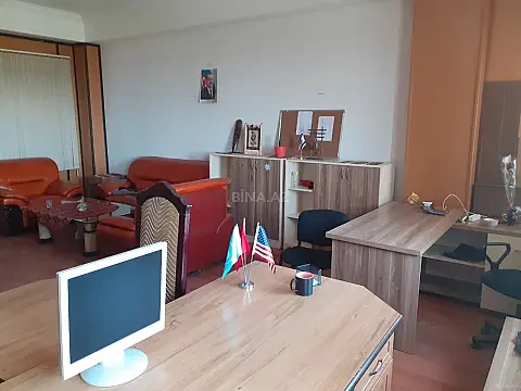 Kirayə verilir 1 otaqlı ofis 45 m²