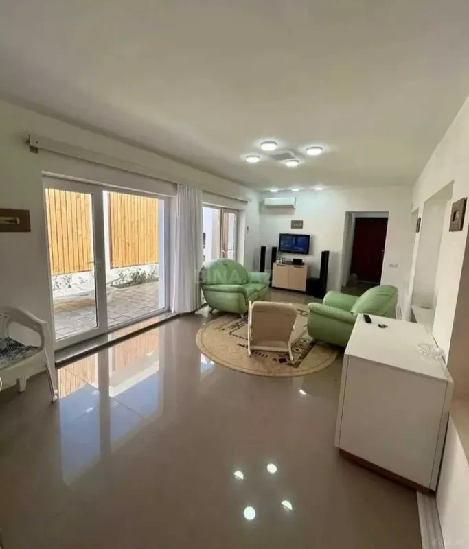 Kirayə verilir 3 otaqlı həyət evi 80 m²