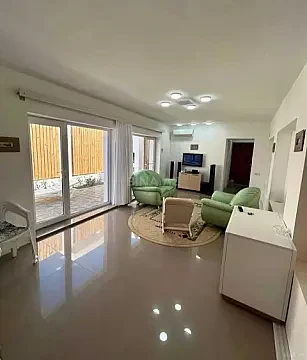 Kirayə verilir 3 otaqlı həyət evi 80 m²