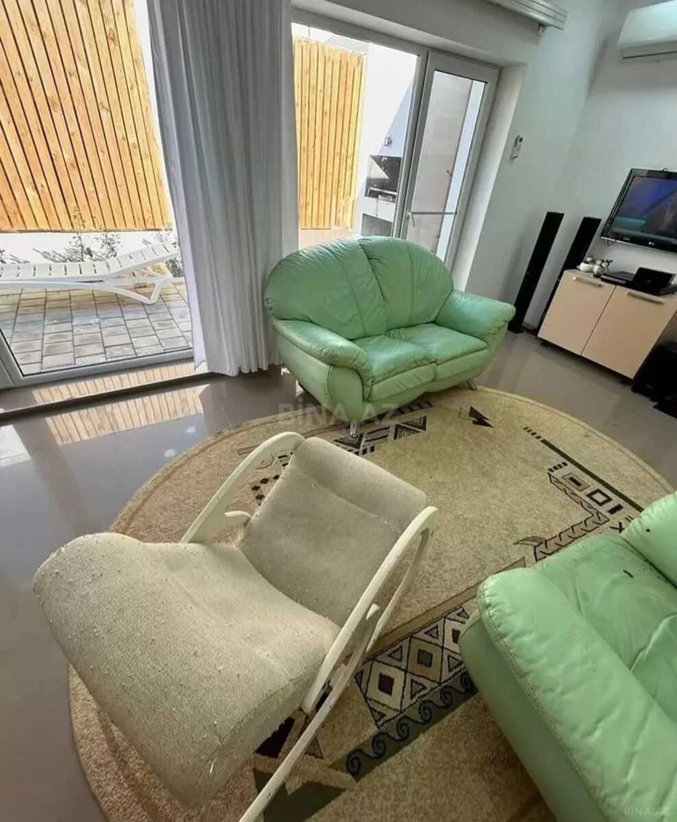 Kirayə verilir 3 otaqlı həyət evi 80 m²