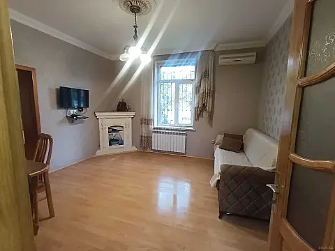 Kirayə verilir 2 otaqlı mənzil 60 m² — Bakı 2 otaq 60.00 m²