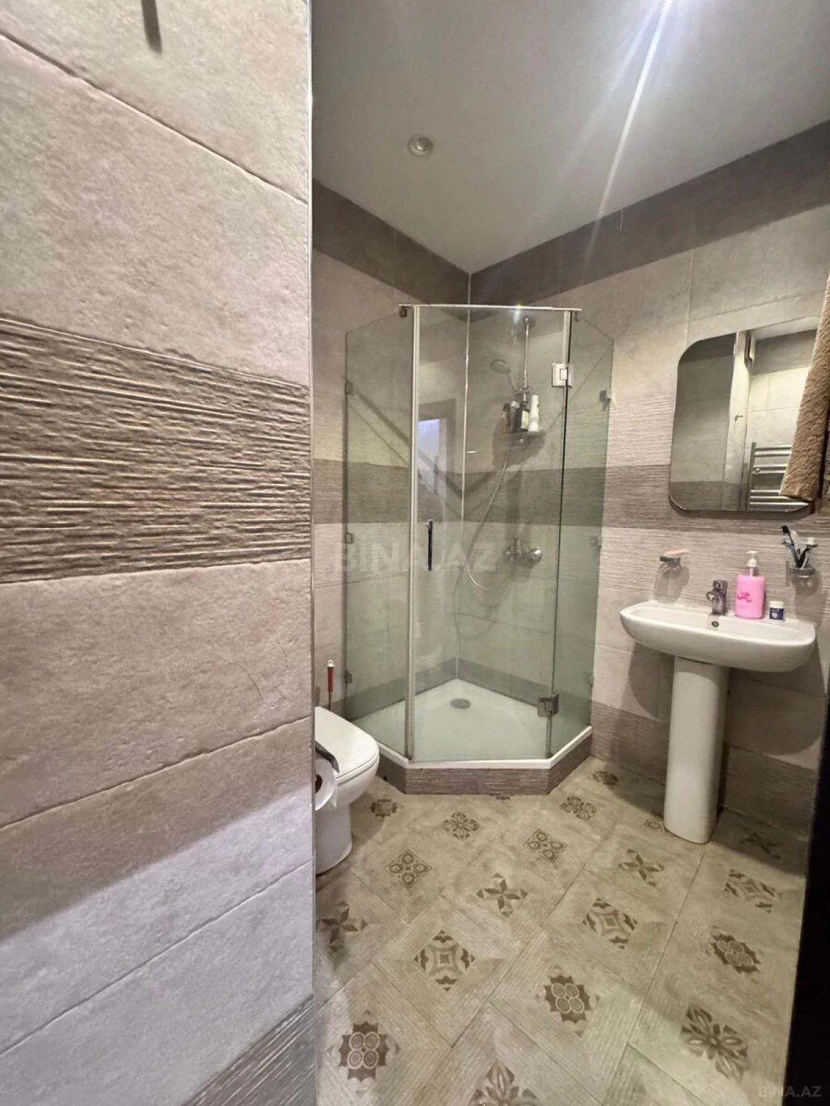 Satılır 2 otaqlı mənzil 59 m²