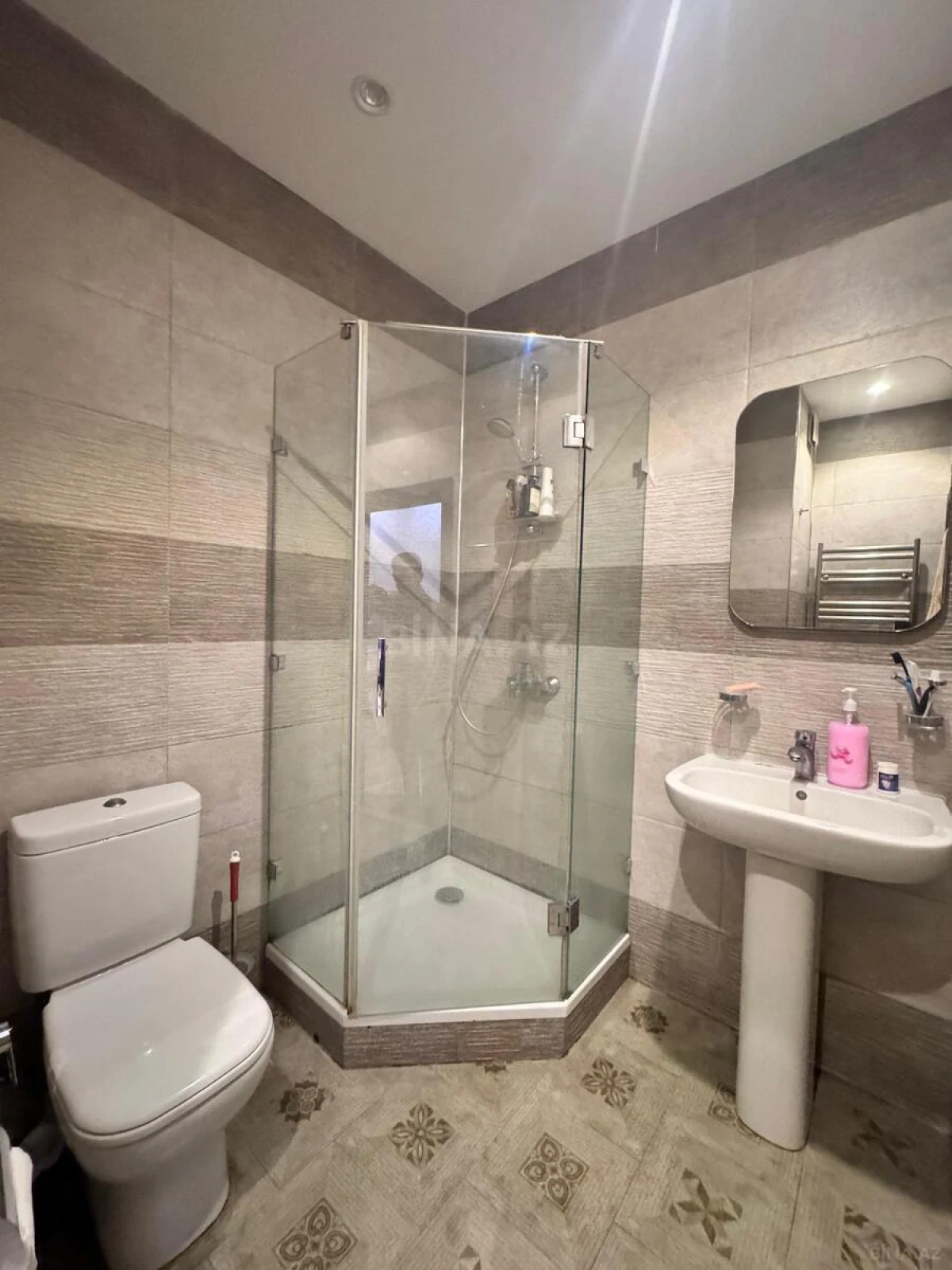 Satılır 2 otaqlı mənzil 59 m²