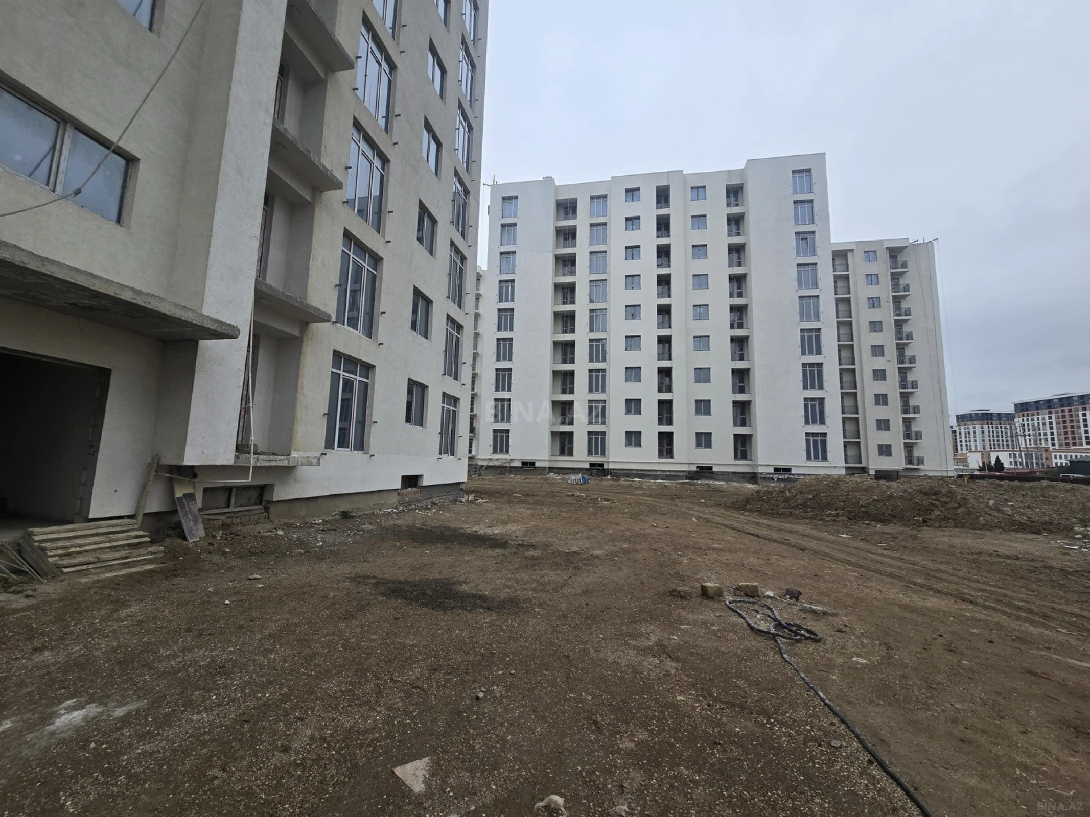 Satılır 2 otaqlı mənzil 52 m²