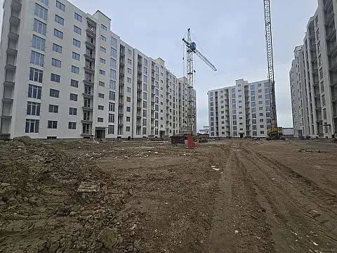 Satılır 2 otaqlı mənzil 52 m²