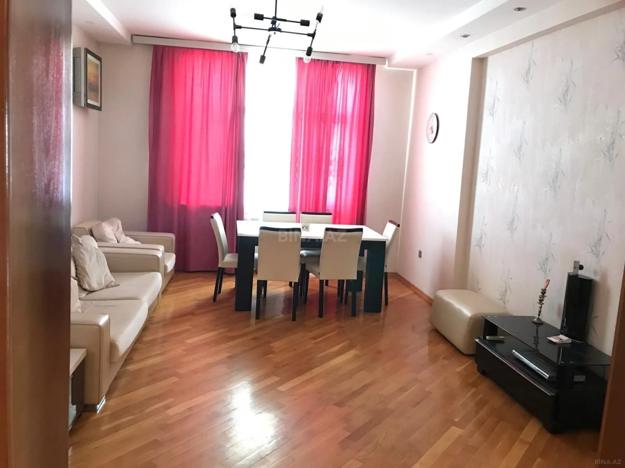 Kirayə verilir 3 otaqlı mənzil 100 m²