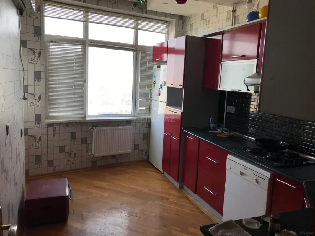 Kirayə verilir 3 otaqlı mənzil 100 m²
