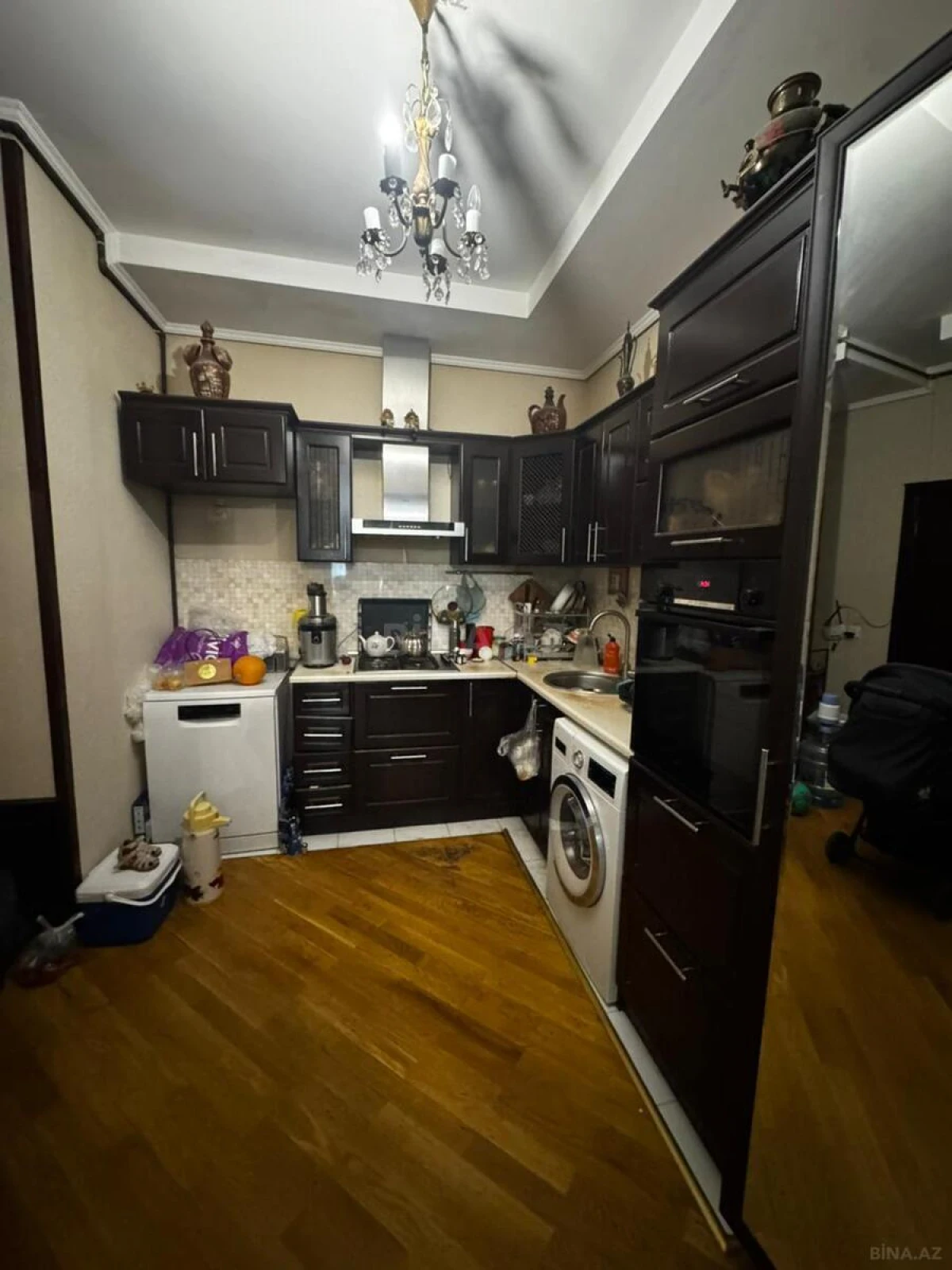 Satılır 1 otaqlı mənzil 67 m²